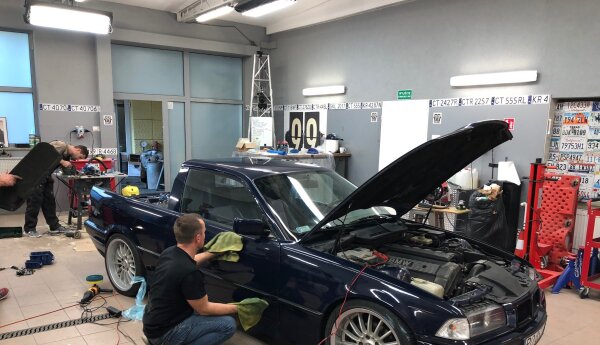BMW E36 - było coupe, będzie... pick-up!